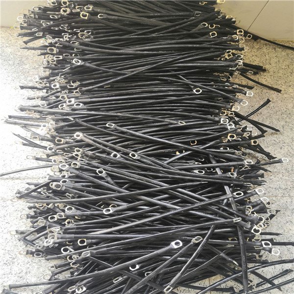 50mm2 70mm2 Pure Copper Battery Cable with Crimped Lugs